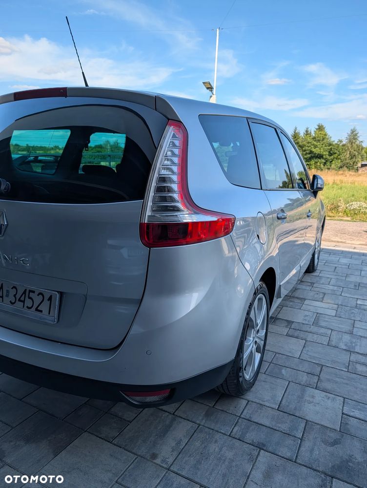 Renault Grand Scenic 1.6 16V Authentique - 11