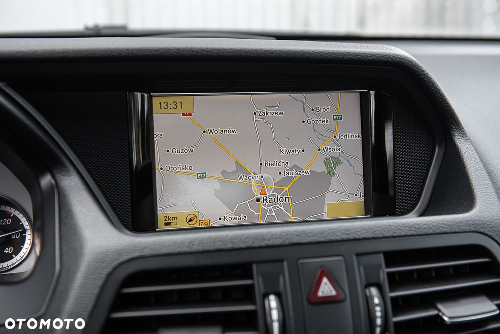 Mercedes-Benz Klasa E 250 CGI BlueEFFICIENCY Automatik Avantgarde - 23