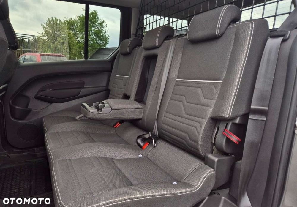 Ford Tourneo Connect Grand - 8