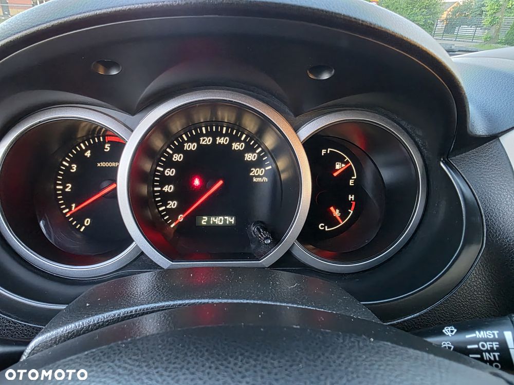 Suzuki Grand Vitara - 21