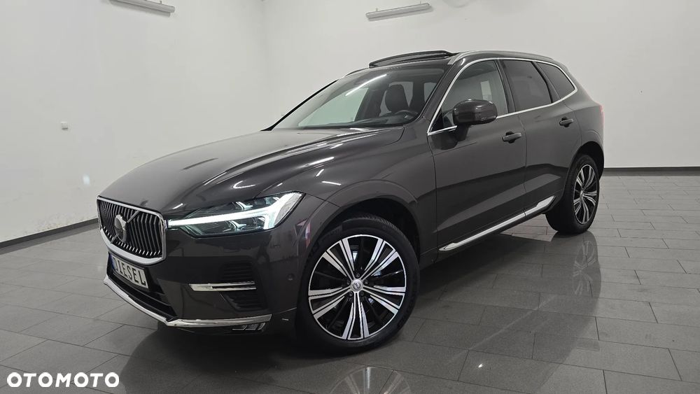 Volvo XC 60 B4 D AWD Plus Dark - 1