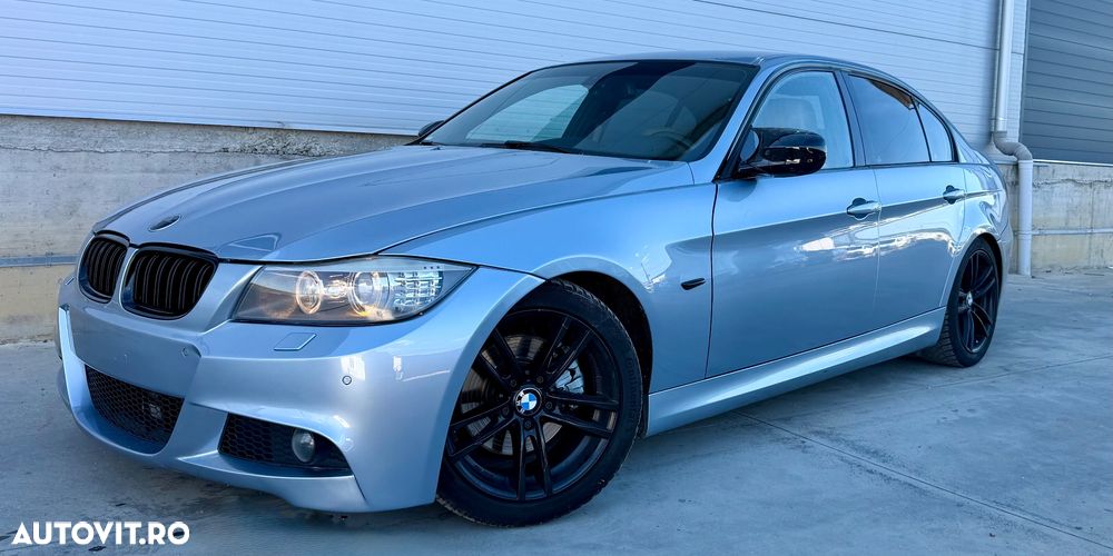 BMW Seria 3 320d DPF Aut. Edition Exclusive - 35