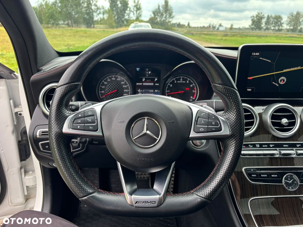 Mercedes-Benz Klasa C AMG 43 4Matic 9G-TRONIC - 19