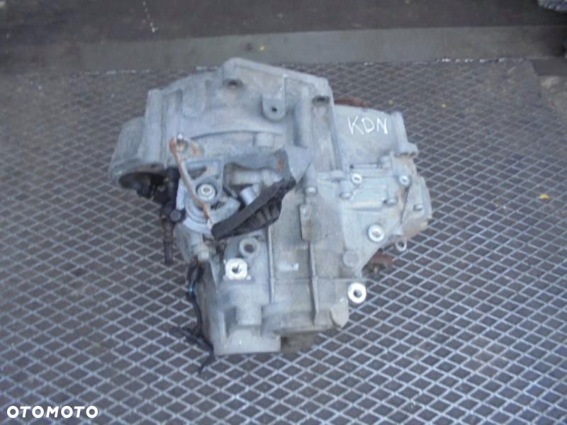 VOLKSWAGEN GOLF V 2.0 TDI SKRZYNIA BIEGÓW KDN - 5
