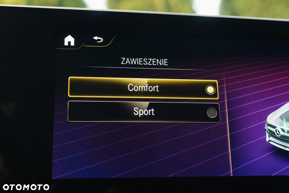 Mercedes-Benz GLE - 23