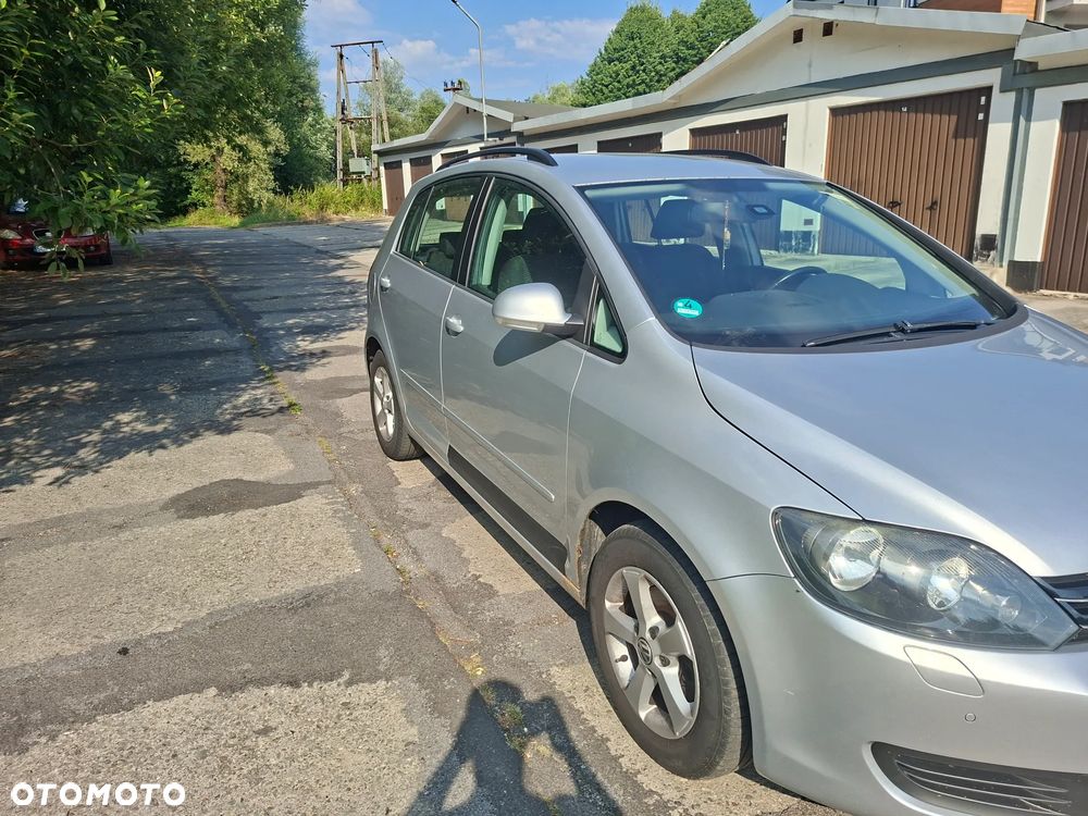 Volkswagen Golf Plus 1.6 TDI Comfortline - 3