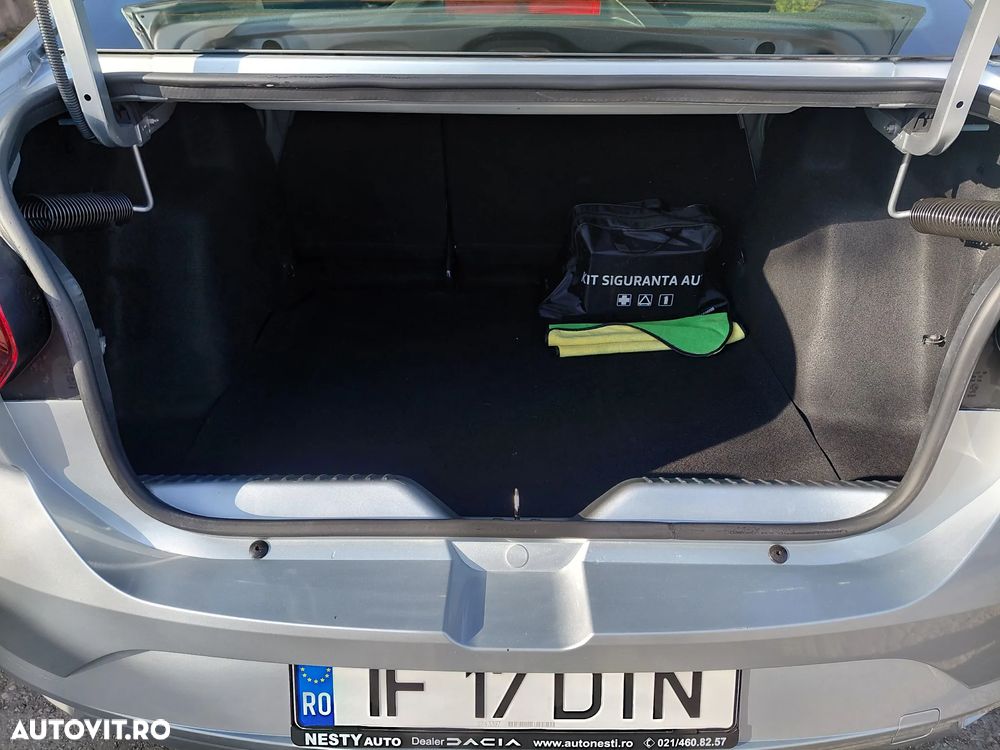 Dacia Logan TCe 90 MT5 Essential - 10