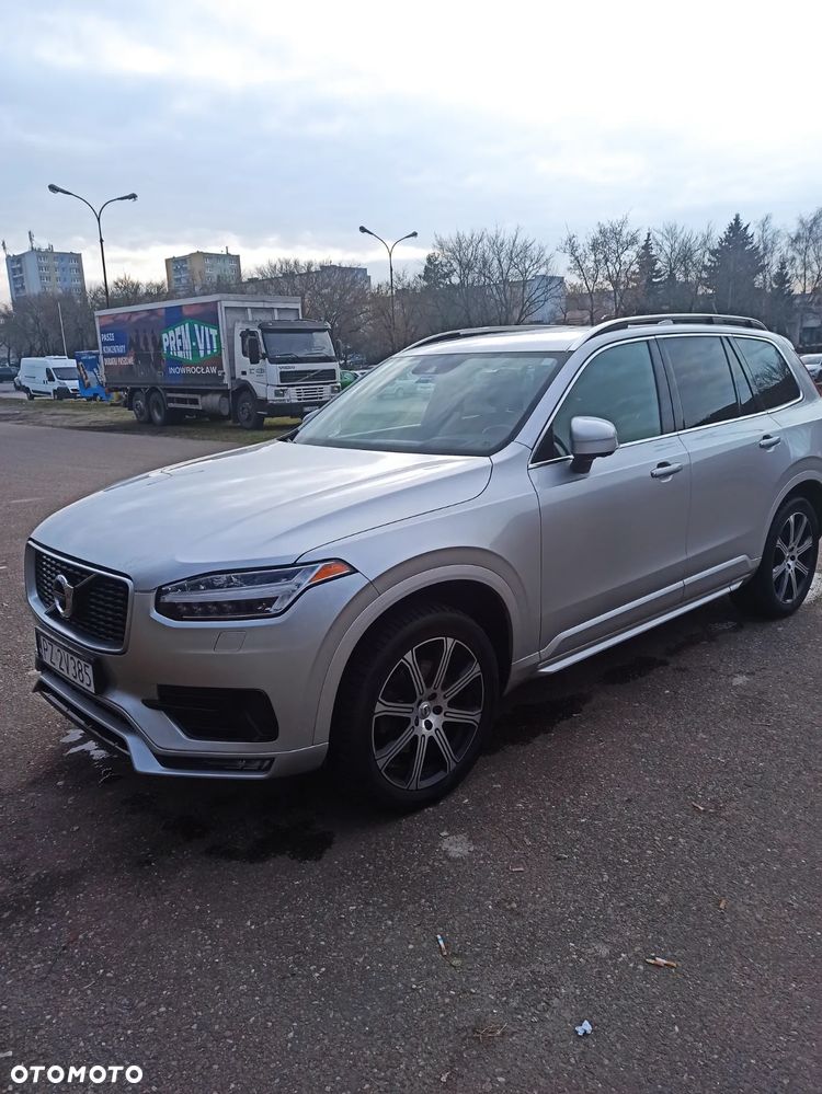 Volvo XC 90 T6 AWD Momentum 7os - 27