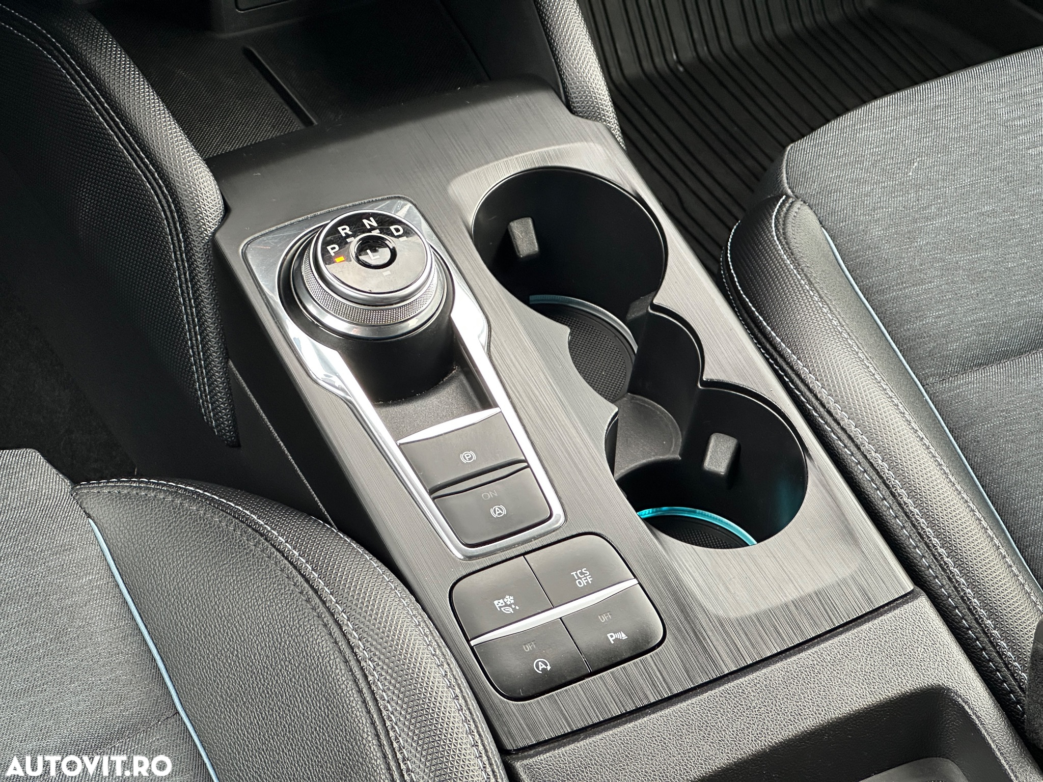 Ford Focus Turnier 2.0 EcoBlue Start-Stopp-System Aut. ACTIVE X - 16