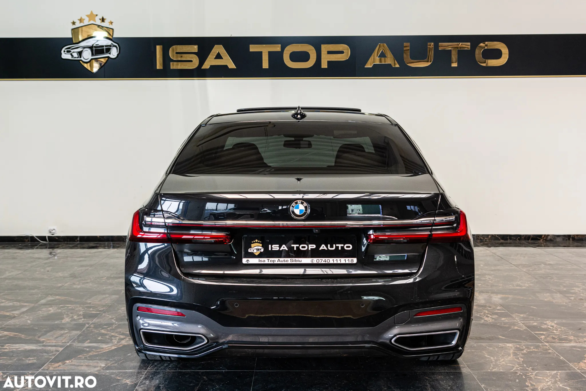 BMW Seria 7 730d xDrive MHEV - 36