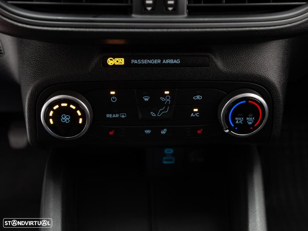 Ford Focus SW 1.0 EcoBoost Connected - 15