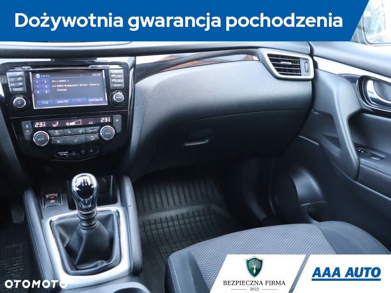 Nissan Qashqai - 10