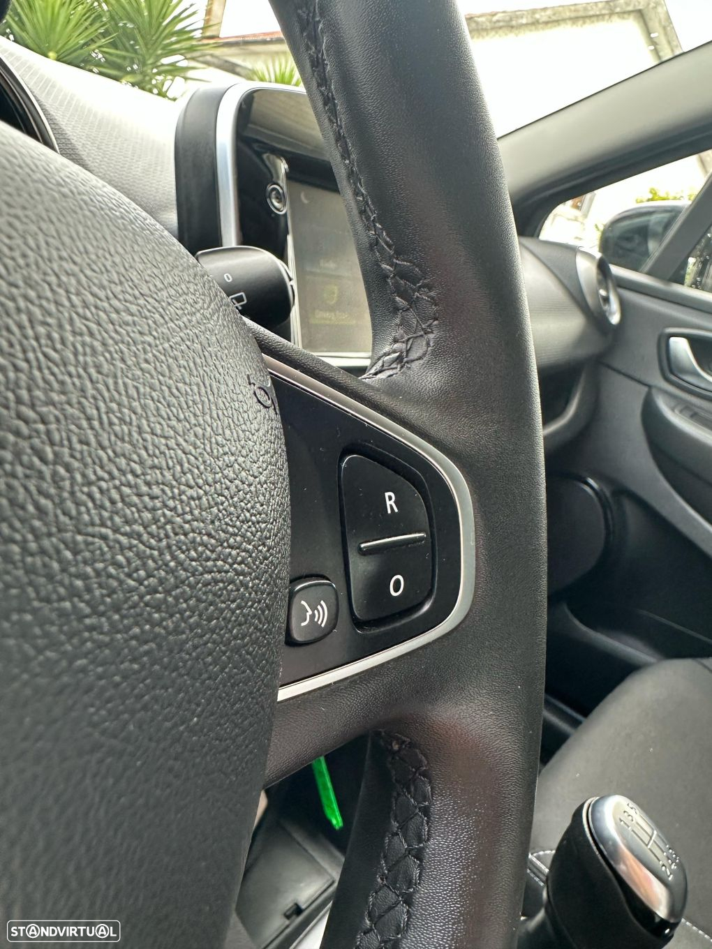 Renault Clio 0.9 TCe Limited - 18