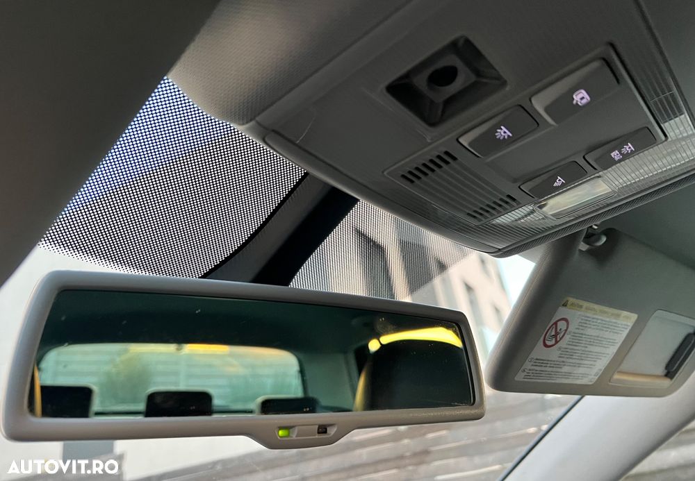 Volkswagen Golf 1.4 TSI BMT Highline - 29