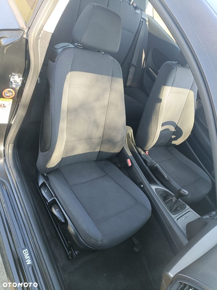 BMW Seria 1 116i - 10