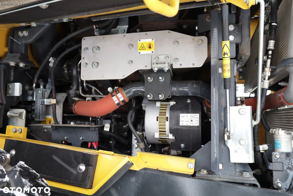 Komatsu WA380-8 - 39