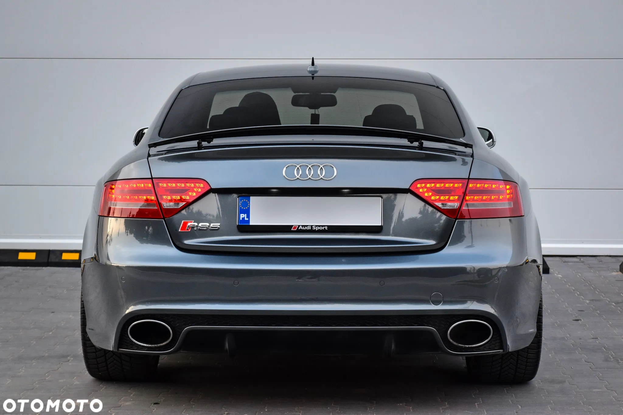 Audi RS5 S tronic - 11