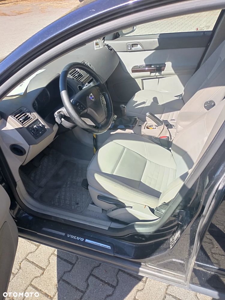 Volvo S40 1.6D - 7
