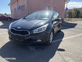 Kia Ceed 1.4 GSL BEST - 1