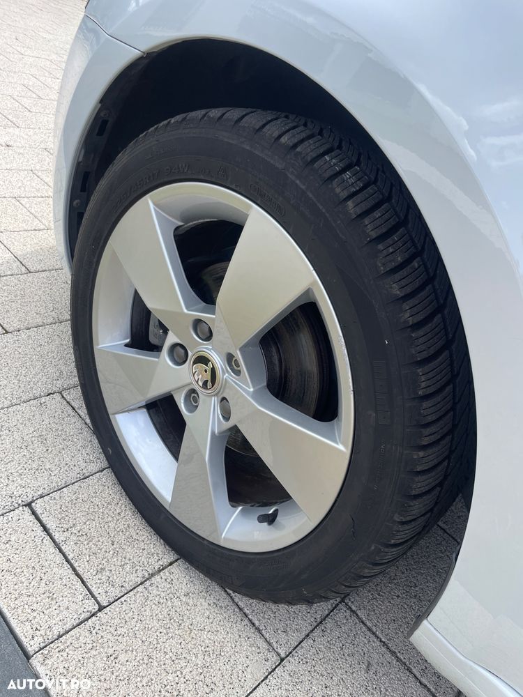 Skoda Octavia 1.6 TDI DSG Style - 28