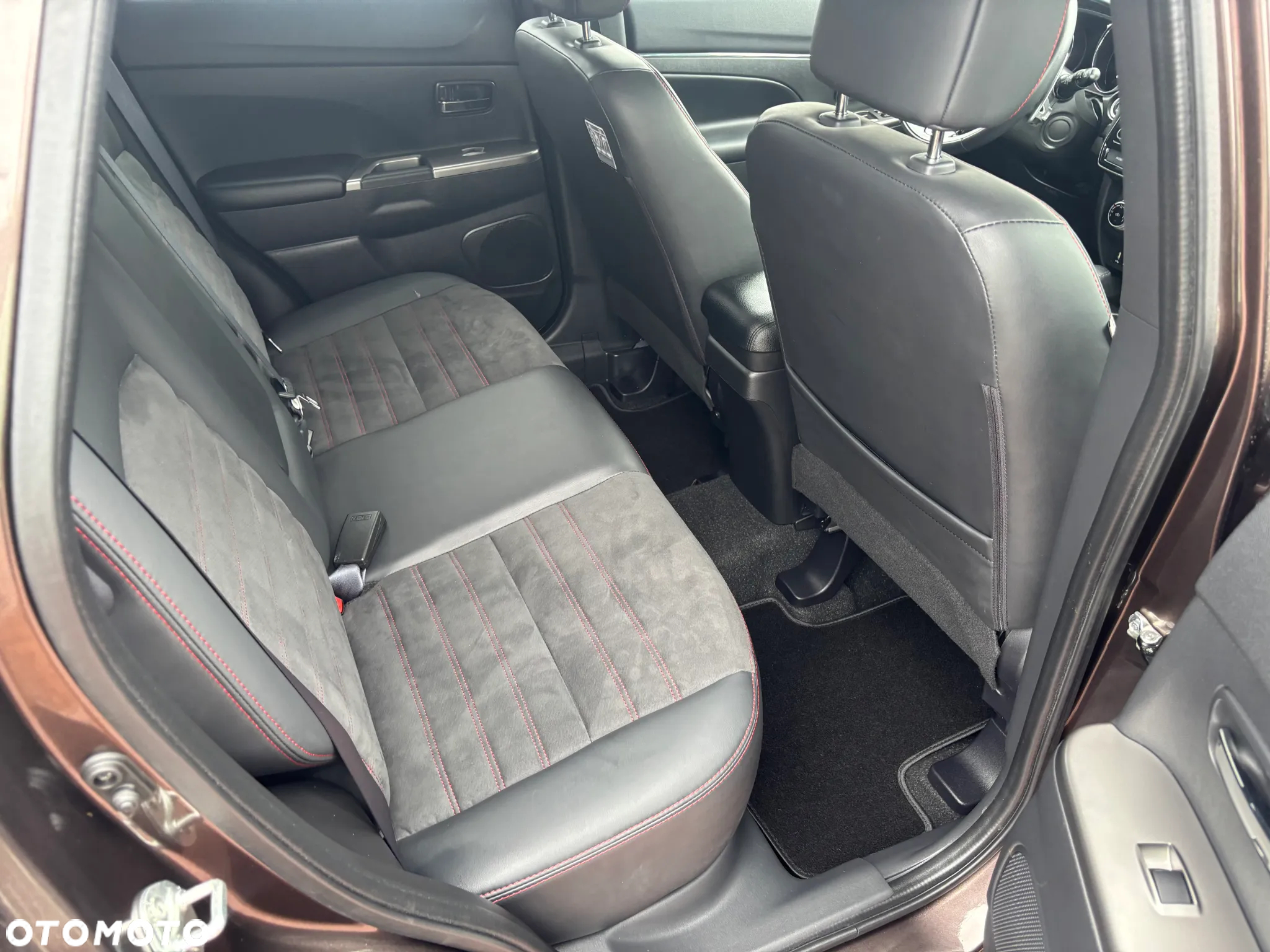 Mitsubishi ASX 2.0 2WD CVT Intro Edition+ - 18
