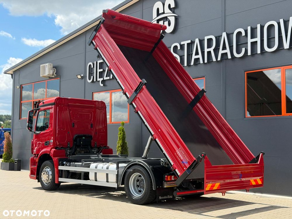 Mercedes-Benz Antos Actros 1827 // wywrotka 3-stronna // 2015 r. // Klima // - 4