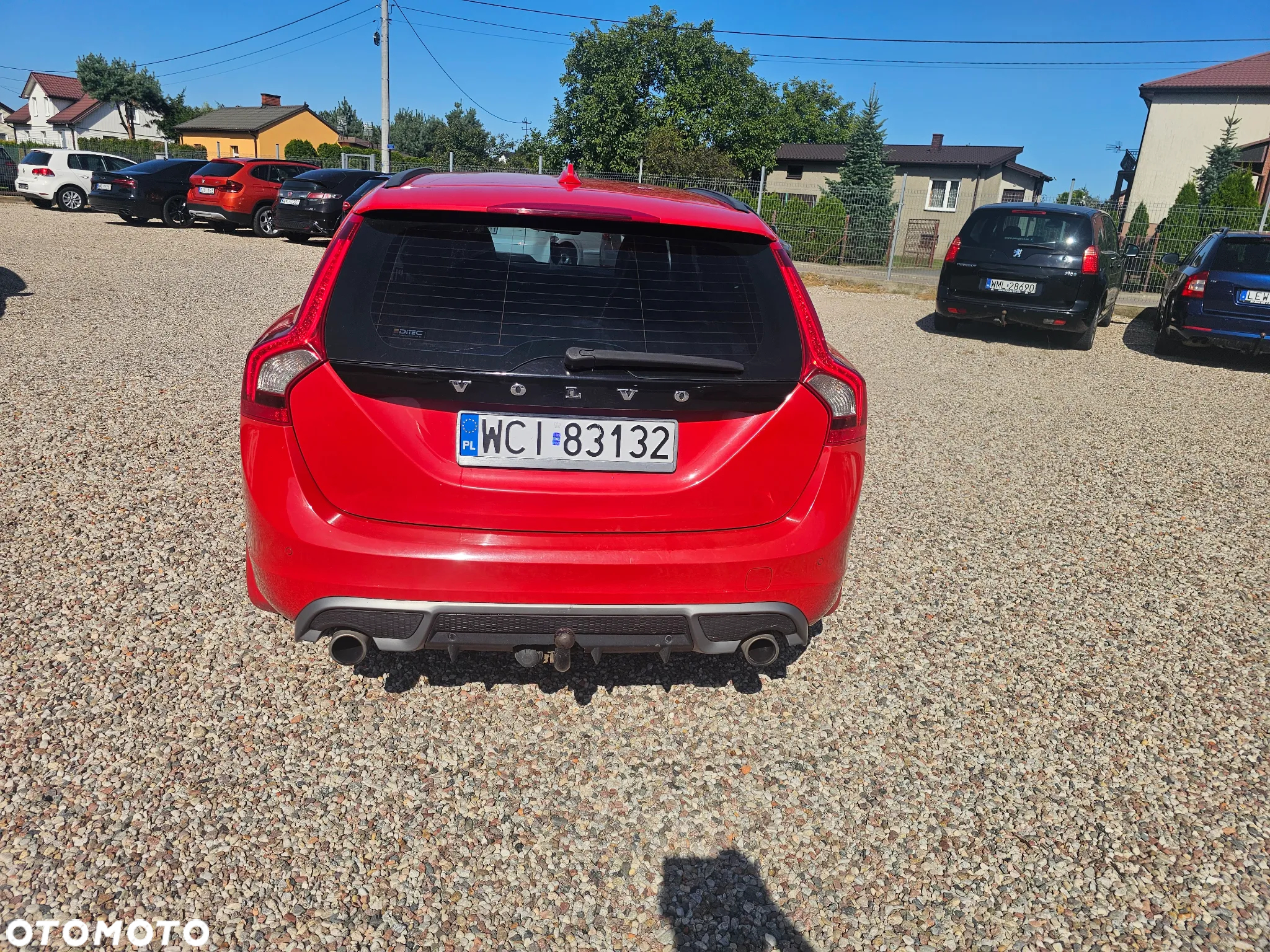 Volvo V60 D2 R-Design - 16