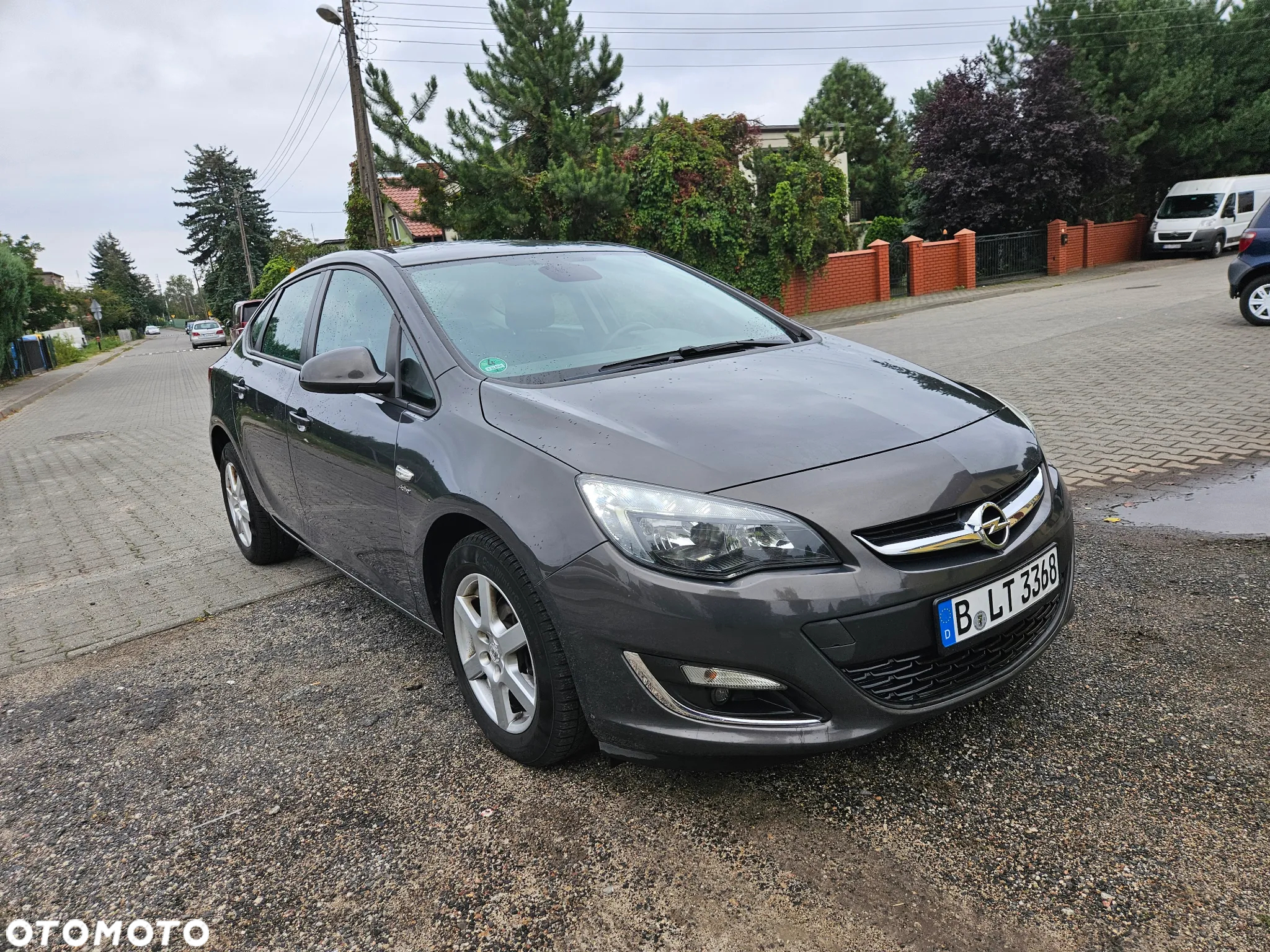 Opel Astra - 2