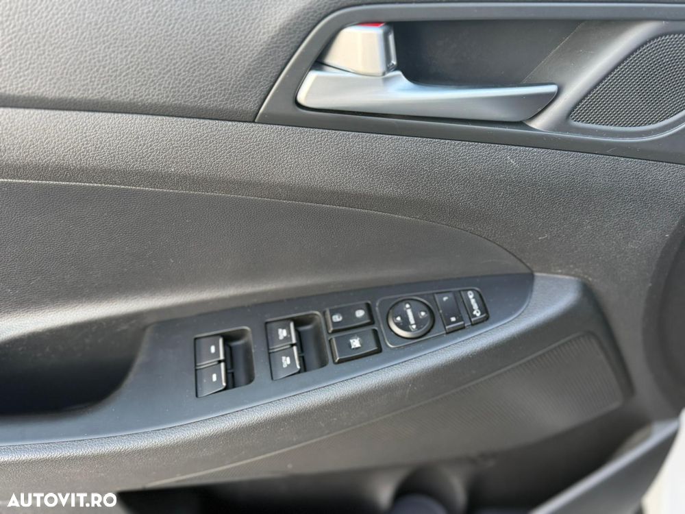 Hyundai Tucson blue 1.6 CRDi 4WD DCT Style - 18