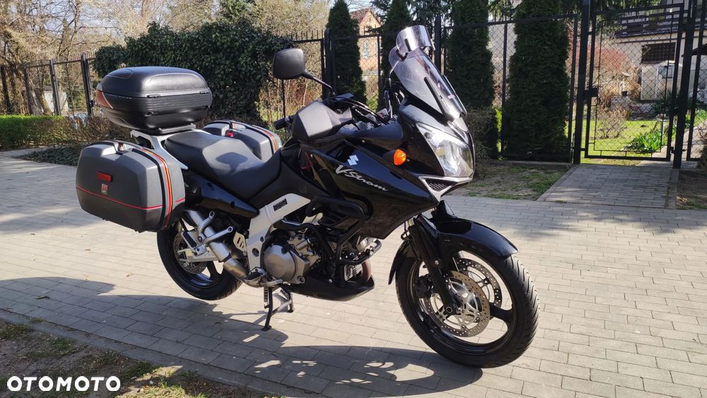 Suzuki V-STROM - 4