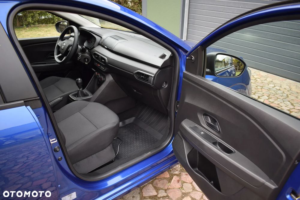 Dacia Sandero - 27