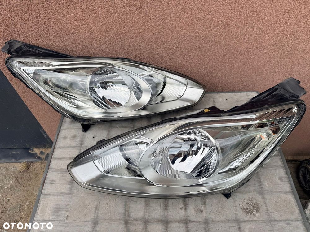 Lampa przednia FORD C-MAX MK2 II ZWYKŁE KOMPLET EUROPA ORYGINALNE VALEO - 1