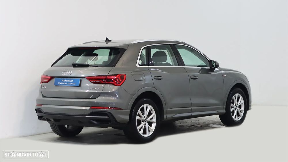 Audi Q3 35 TFSI S line - 2