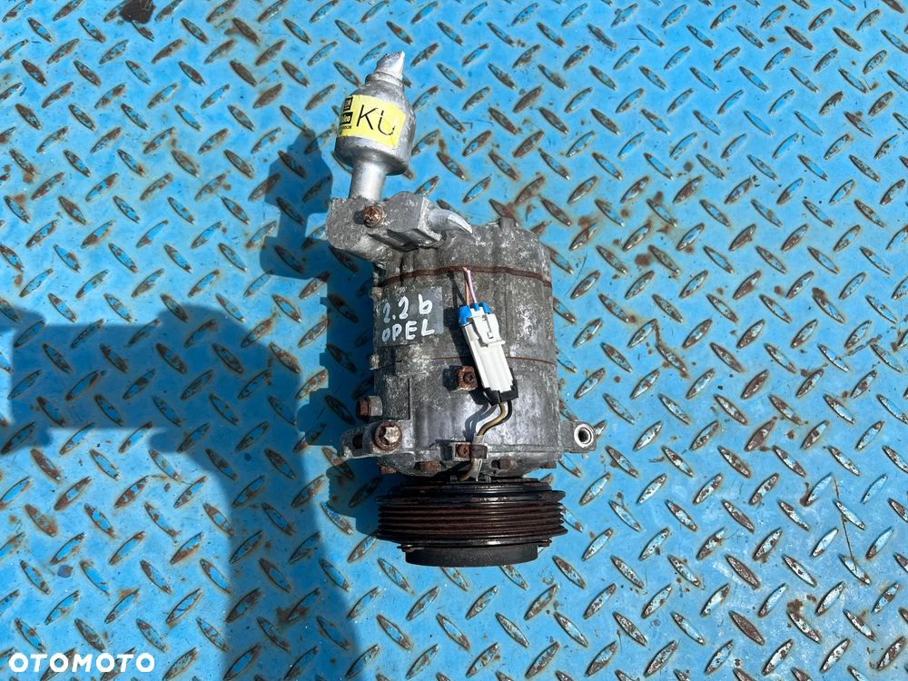 Kompresor klimatyzacji OPEL 2.2 benzyna 09225560 - 1