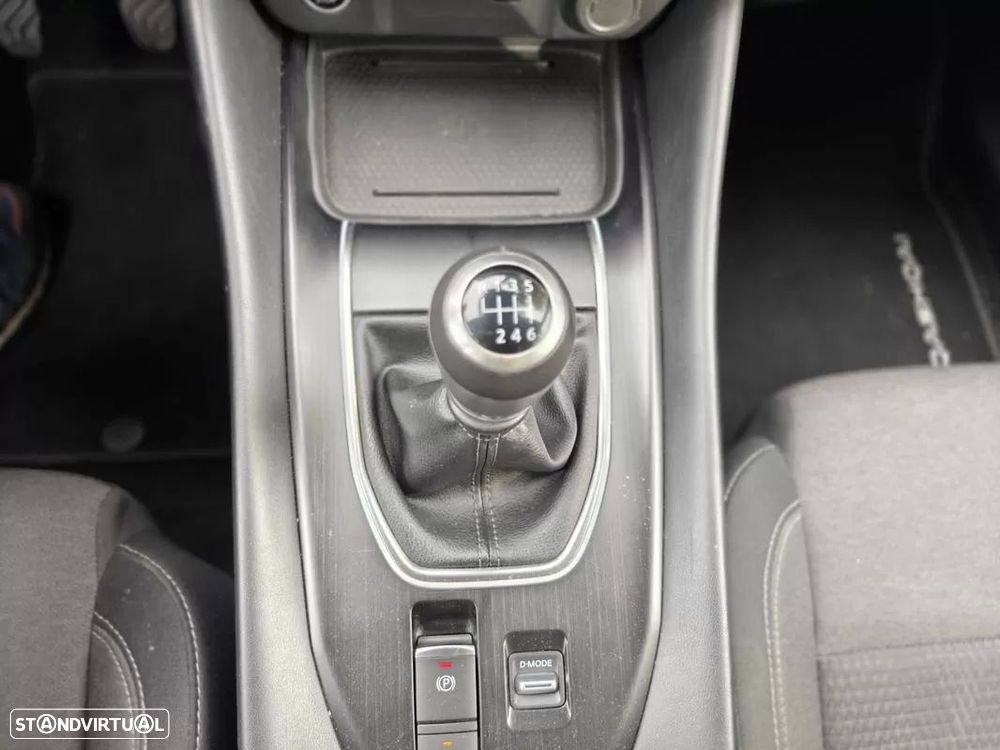 Nissan Qashqai 1.3 DIG-T N-Connecta LED - 39