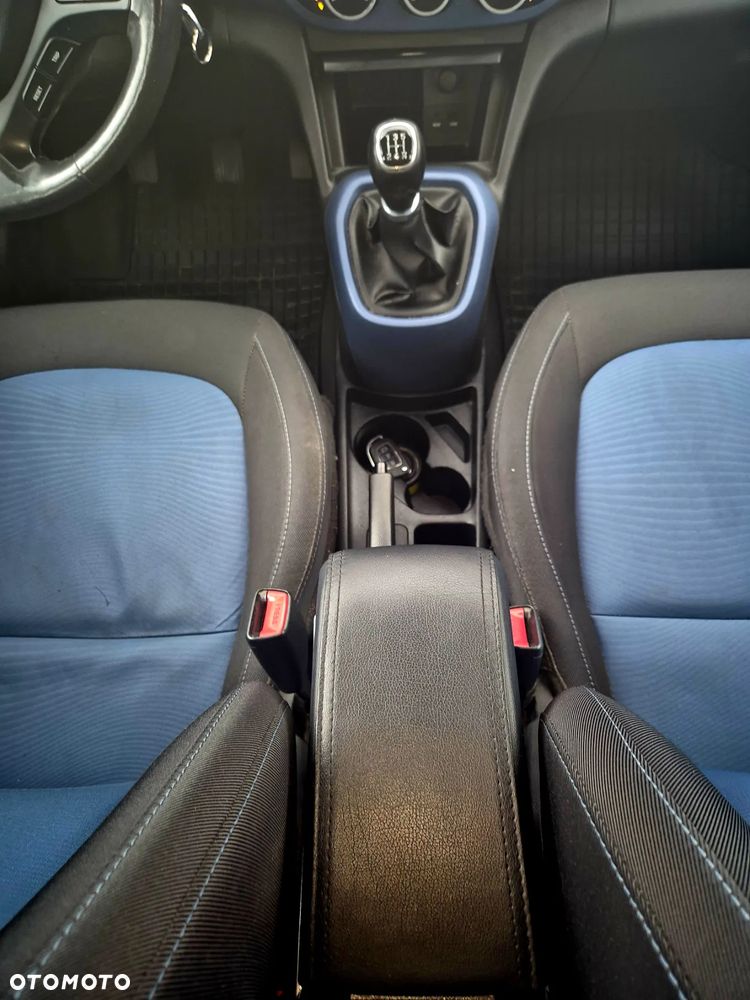 Hyundai i10 1.0 BlueDrive Black Line - 26