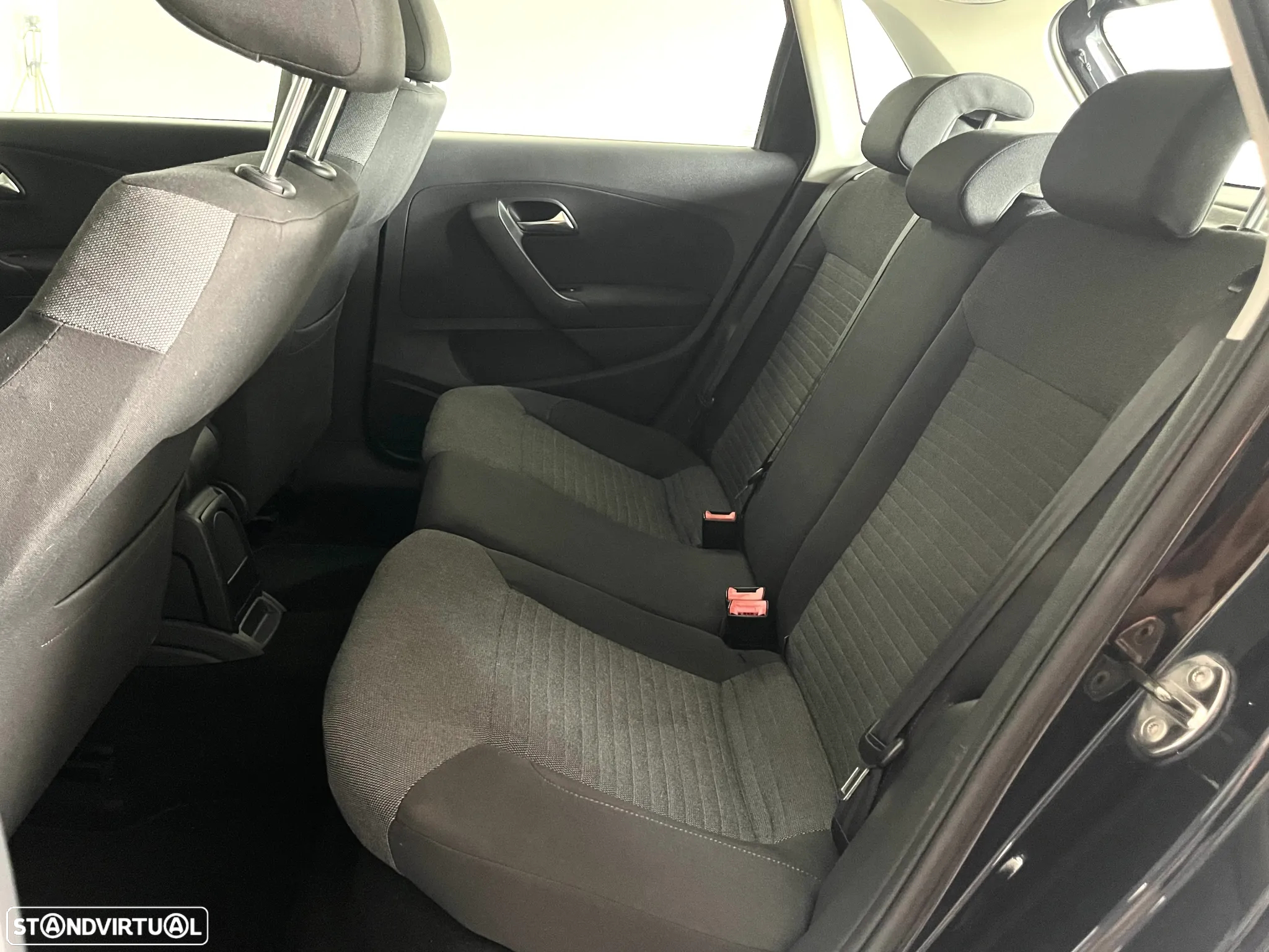 VW Polo 1.2 Confortline - 16
