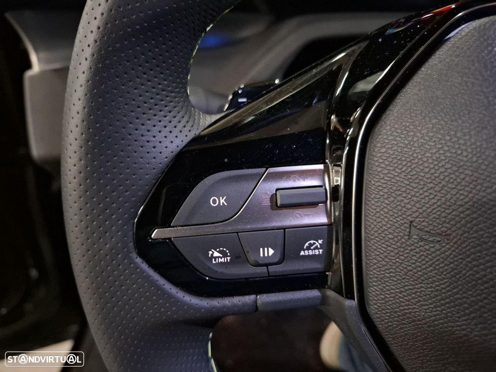 Peugeot 408 1.6 Hybrid GT e-EAT8 - 16