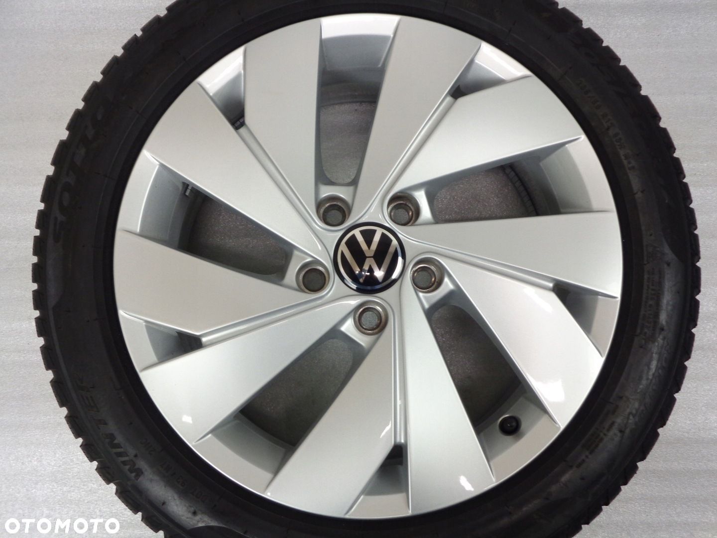 FELGI Alufelgi 17 VW Golf 7-8 Caddy Touran Scirocco T-Roc 5x112 Belmont - 1
