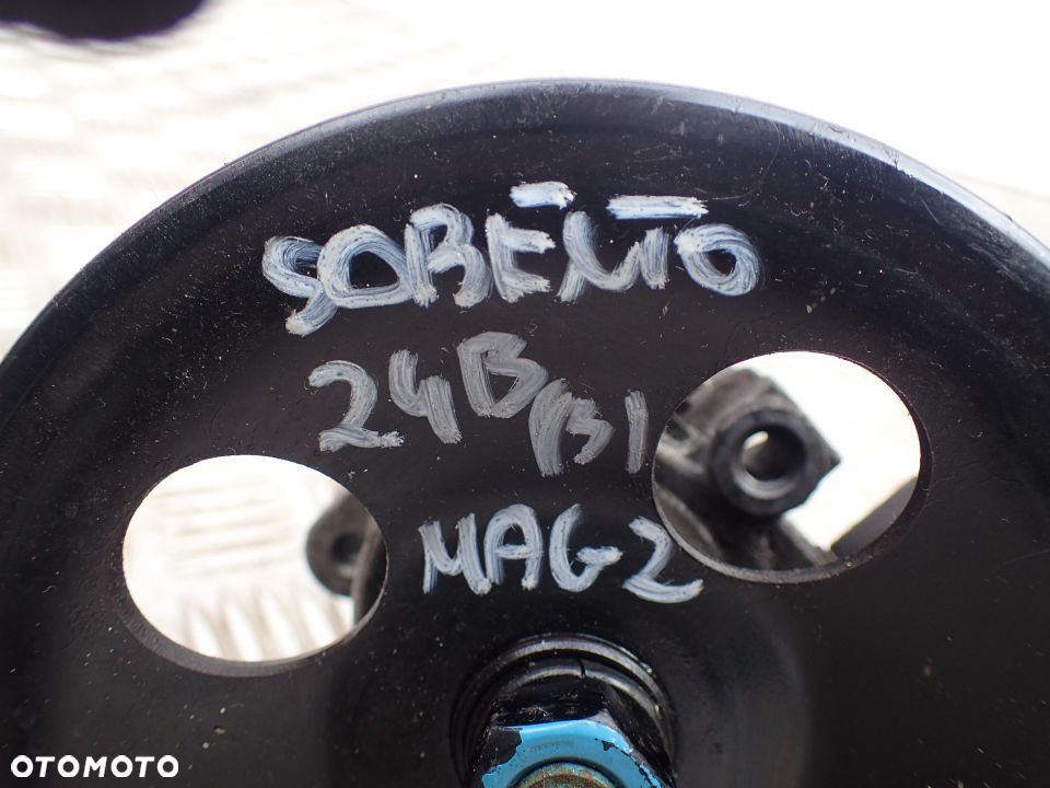POMPA WSPOMAGANIA SORENTO II 2.4 BENZYNA RADOM - 2