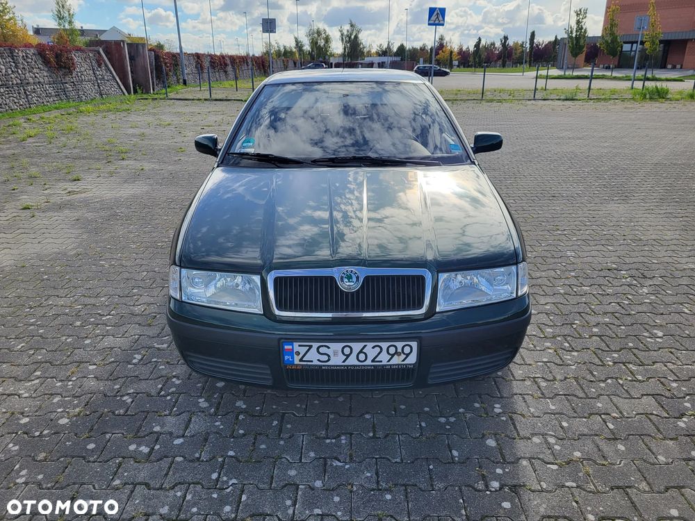 Skoda Octavia 1.6 Drive - 8