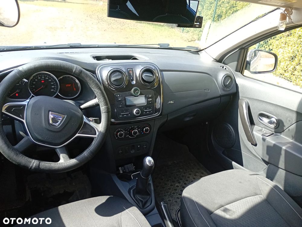 Dacia Sandero 1.0 SCe Laureate - 5