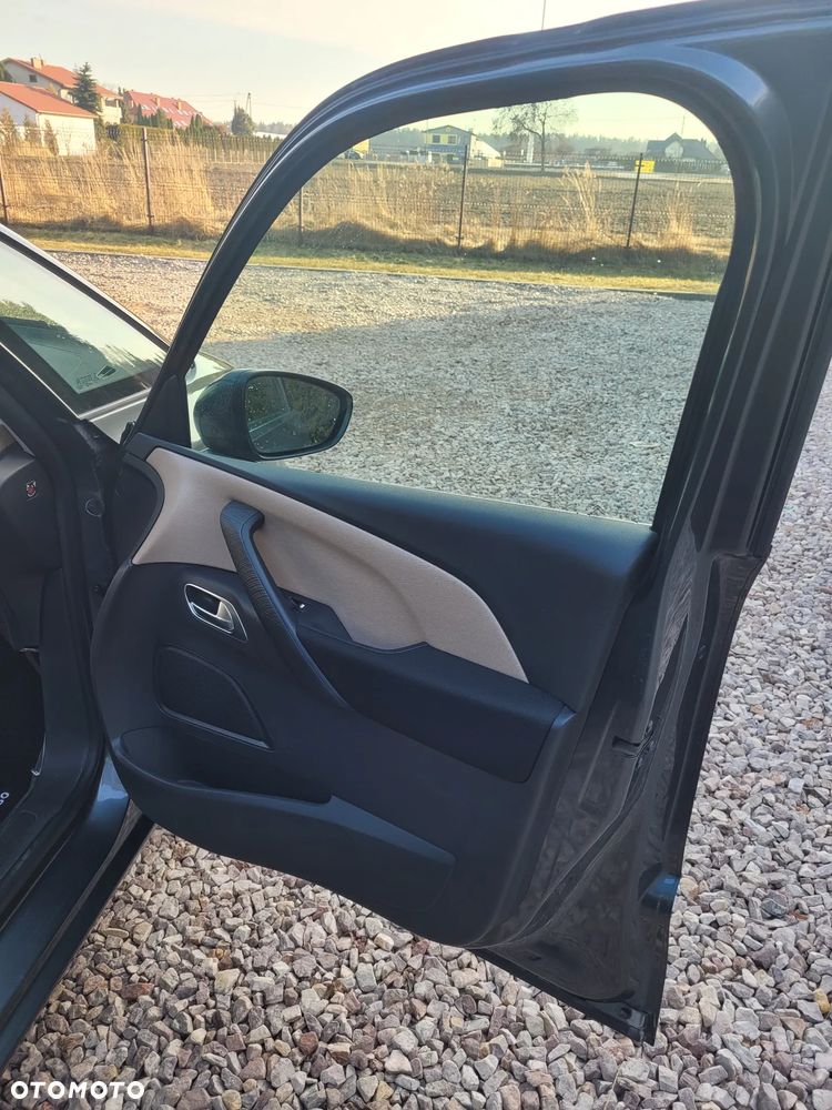 Citroën C4 Picasso e-HDi 115 Exclusive - 39