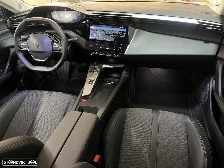 Peugeot 408 1.2 PureTech Allure Pack EAT8 - 25