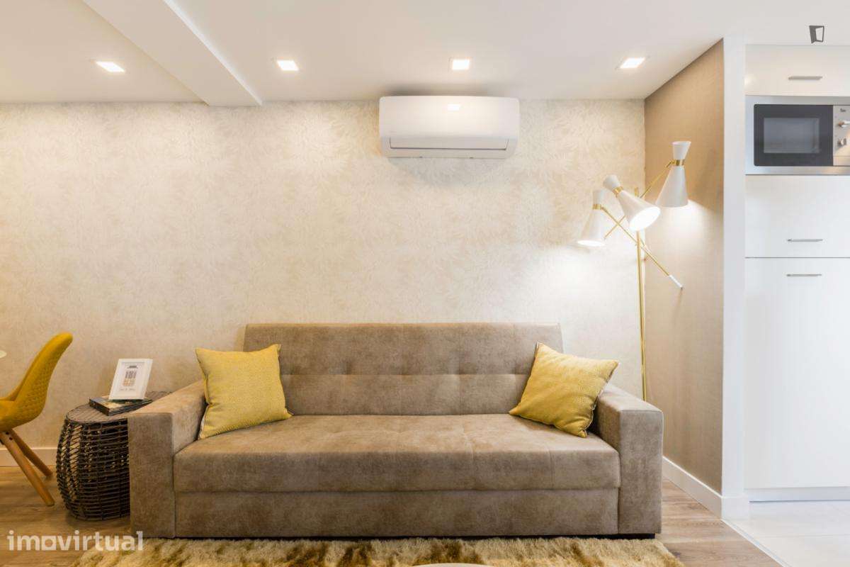 Apartamento com 1 quartos - localizado em Princípe Real Lisbon - Grande imagem: 5/19