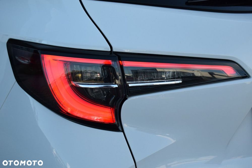 Toyota Corolla 1.8 Hybrid Comfort - 12