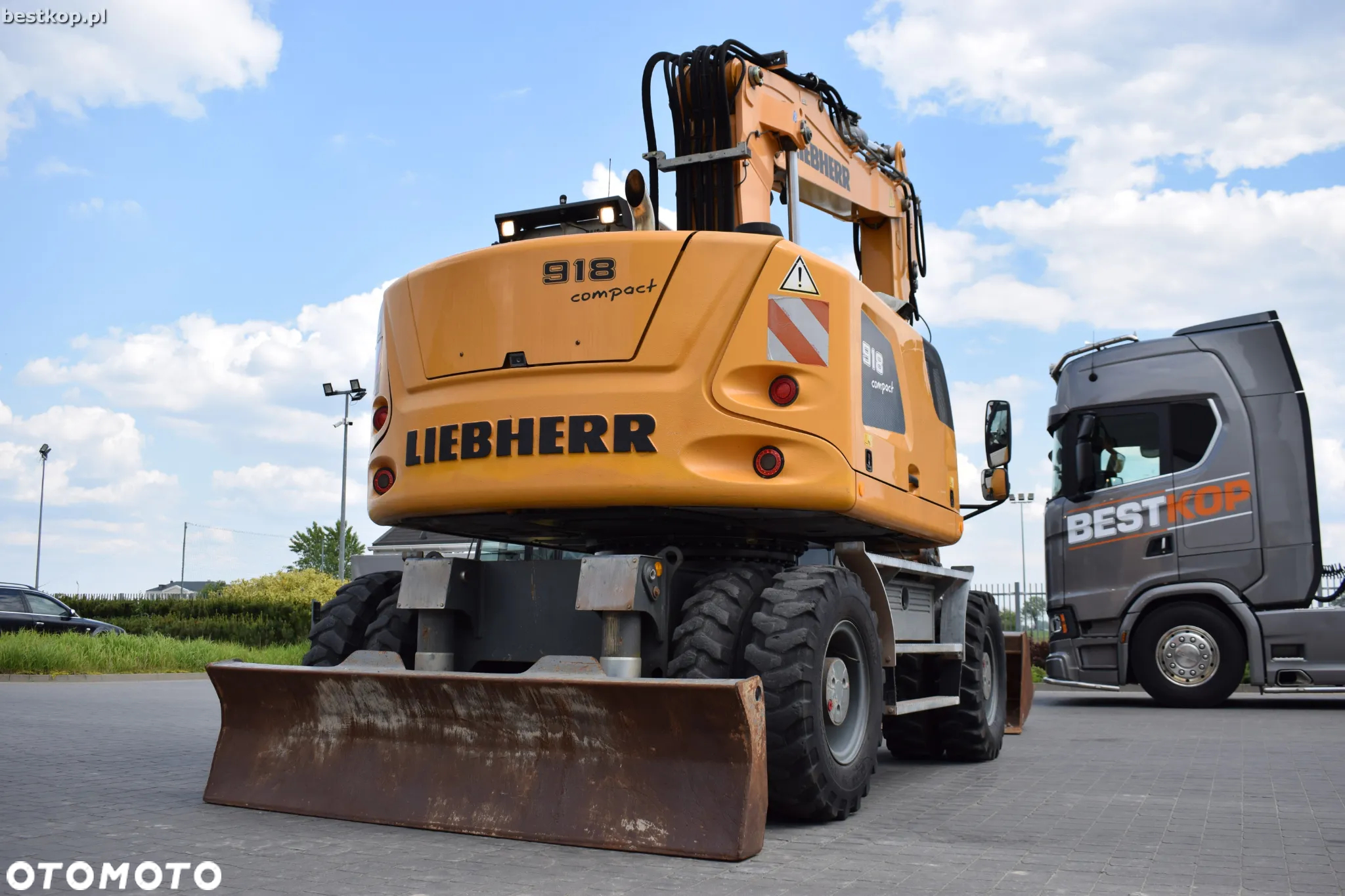 Liebherr A918 Compact Litronic - 6