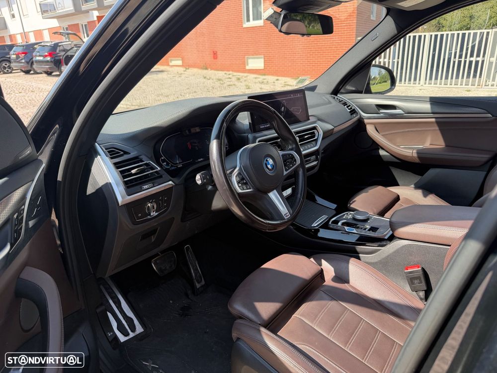 BMW iX3 M Sport Impressive - 14