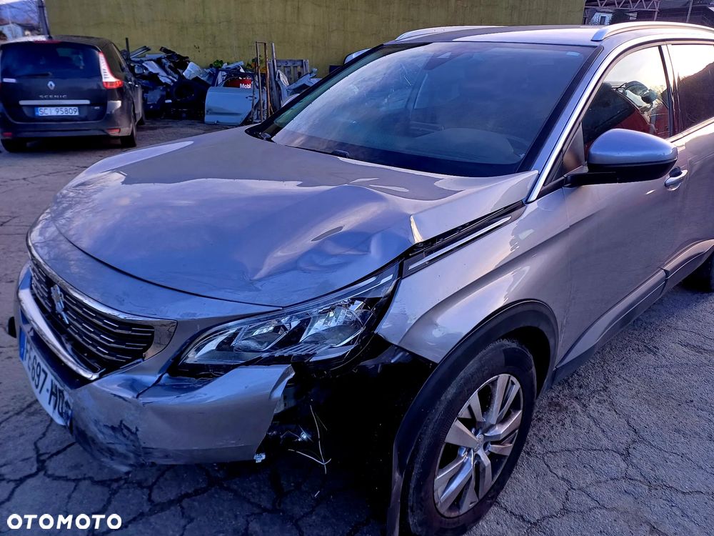 Peugeot 5008 1.5 BlueHDI Active S&S EAT8 - 8