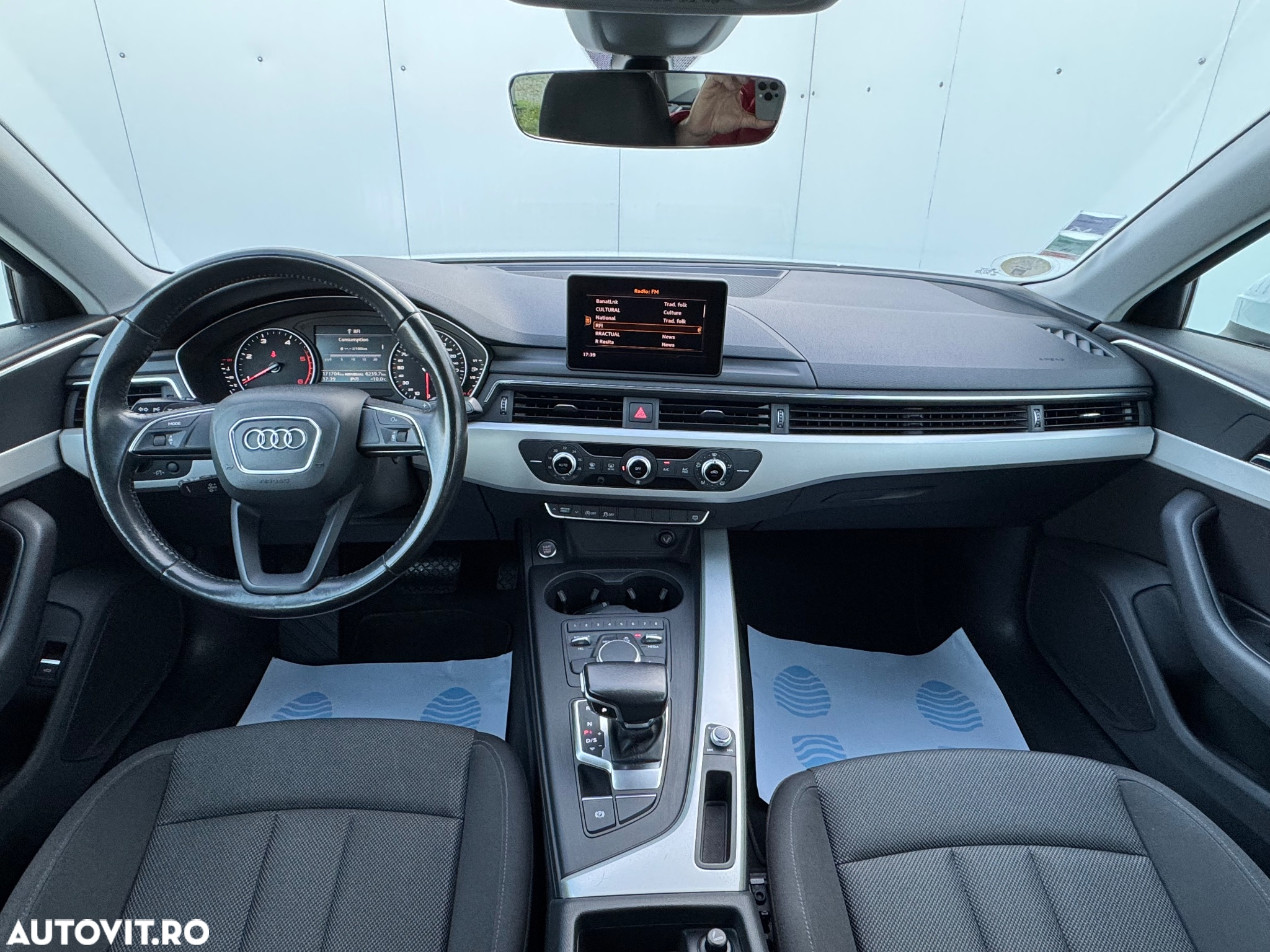 Audi A4 2.0 TDI DPF clean diesel multitronic Ambition - 10